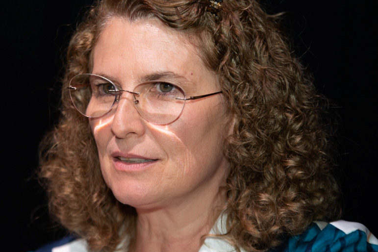 <br>Understanding cross-resistance: A microbiological and epidemiological perspective</br><em> – by Ana Cristina Gales</em>